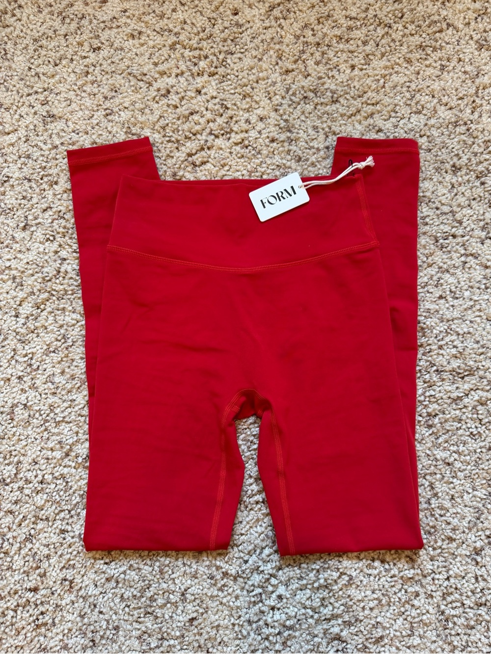 NWT FORM Core Leggings